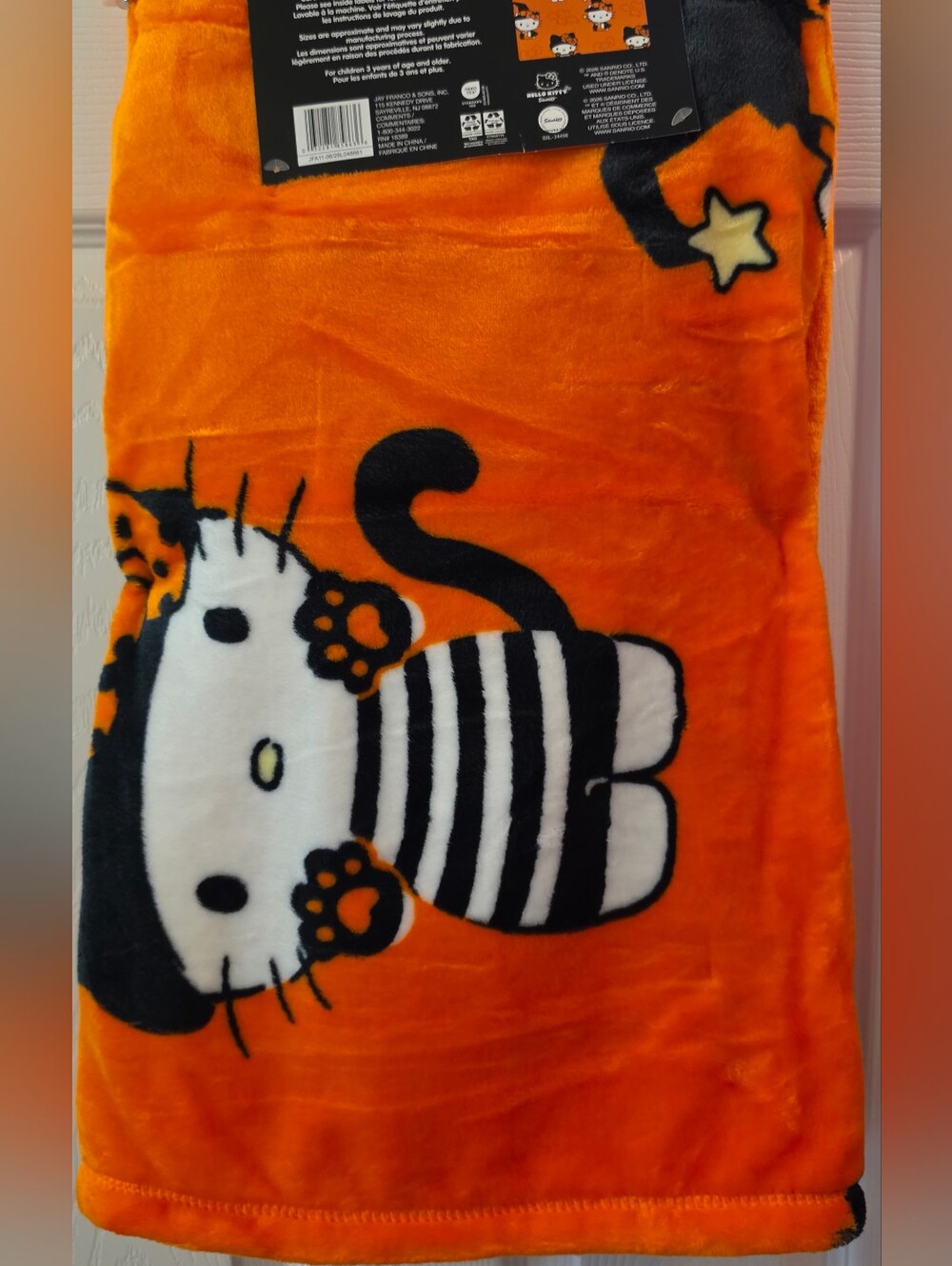 Hello Kitty Halloween Plush Kids Throw Blanket NWT